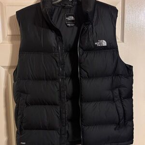 The North Face Men's Black Puffer Vest